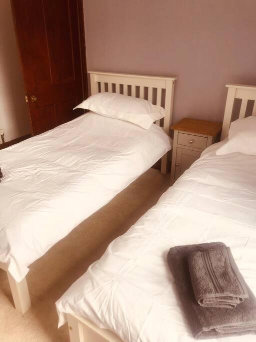 Holiday home Lovely In Sketty Great For And City!